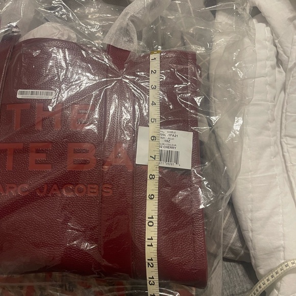 Marc Jacobs Tote Bag - Picture 11 of 11